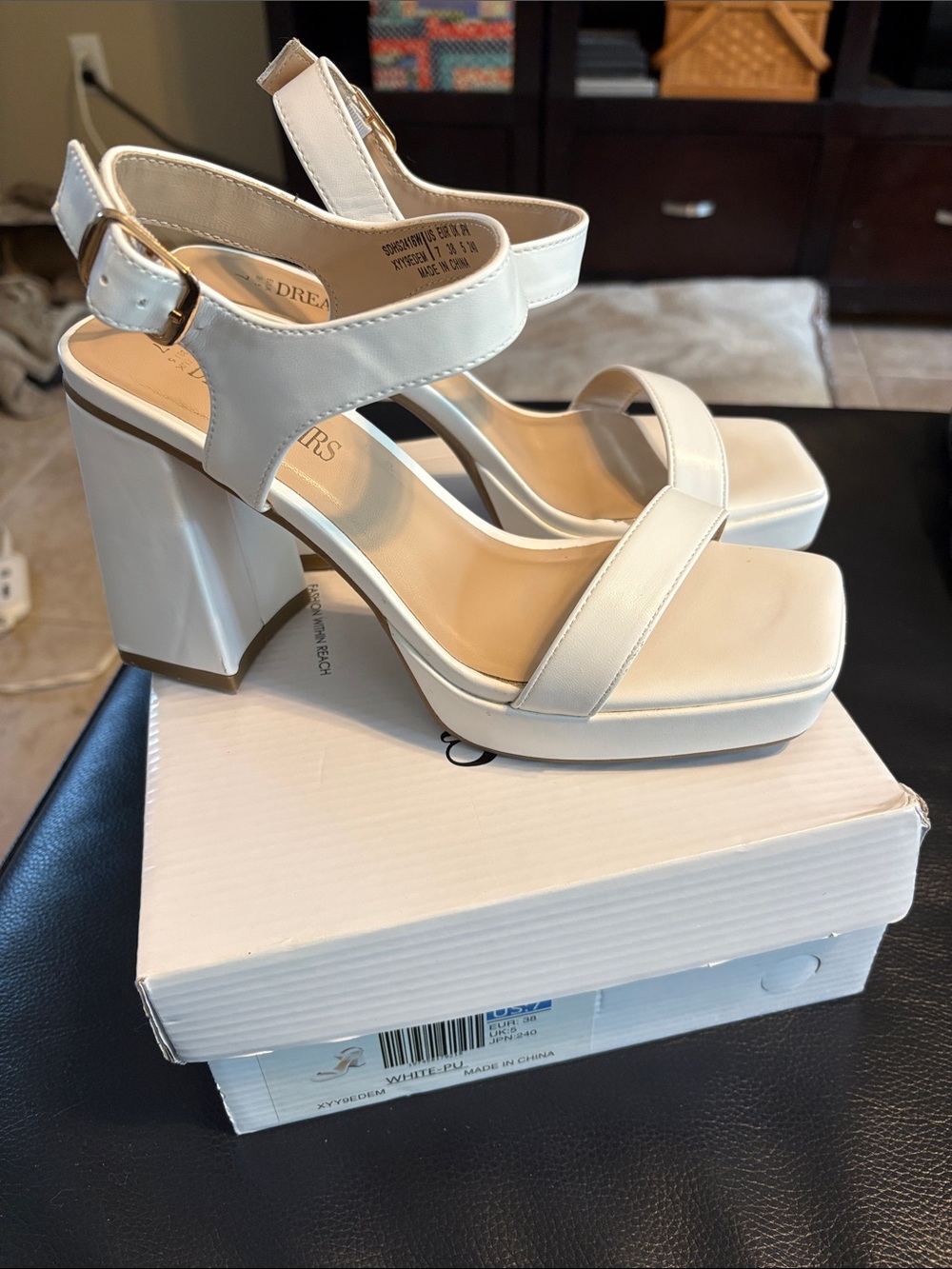 Dream Pairs Platform Chunky High Heeled White Sandals